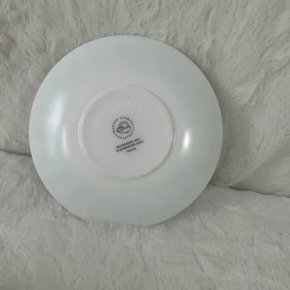 Martha Stewart Everyday Garden Trellis Blue & White Saucer Plate - Picture 5 of 7